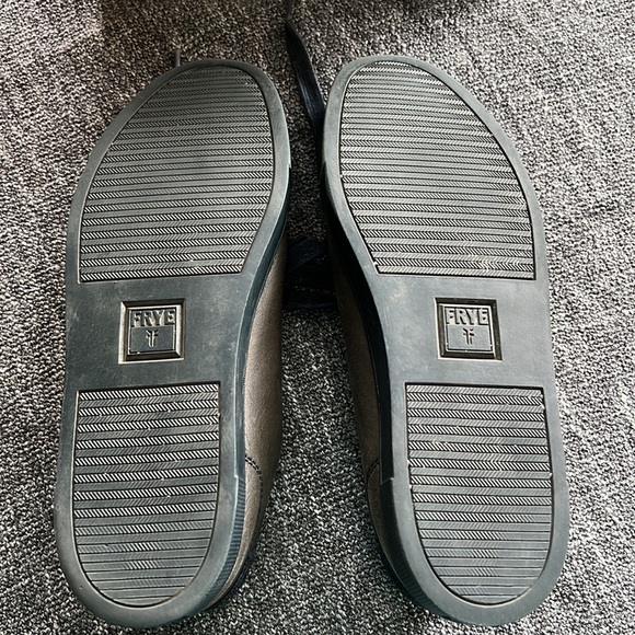 Frye Size 7.5 shoes - Picture 5 of 5